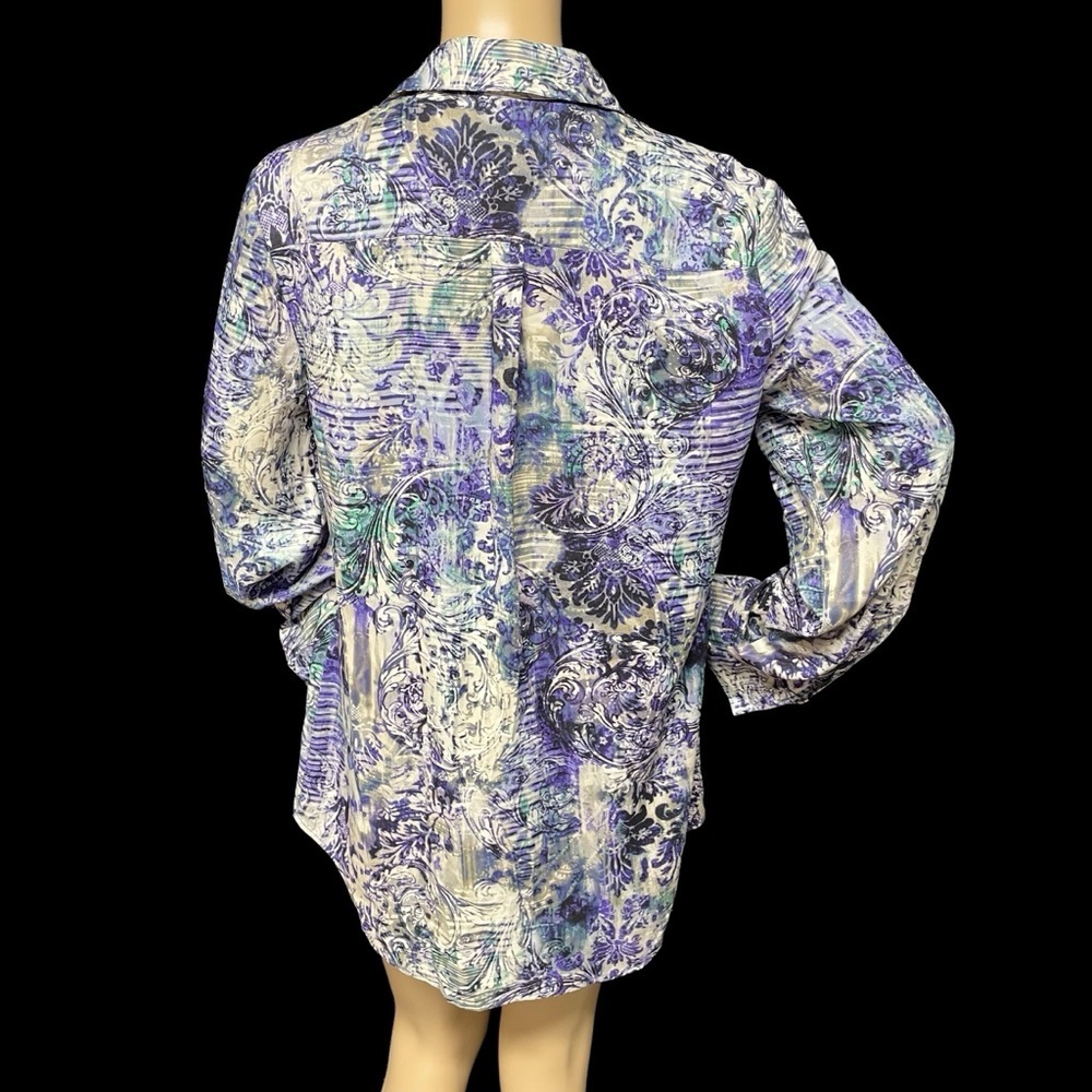 Chicos Purple 1 All Over Floral Print Tab Sleeve Button Up Shirt w/ Pockets EUC - Picture 6 of 14